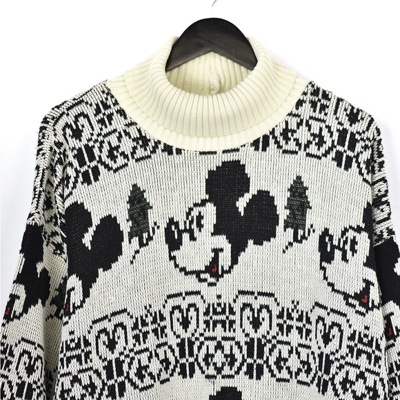 Vintage Disney Christmas sweater - Picture 4 of 10